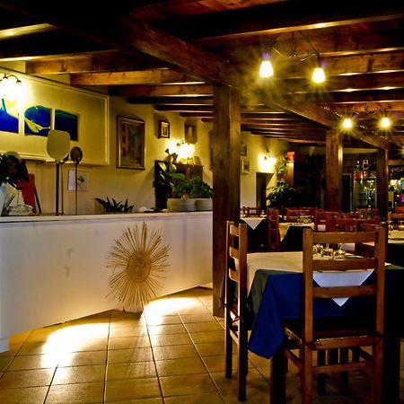 Hotel Miramare Bosa Marina Εξωτερικό φωτογραφία