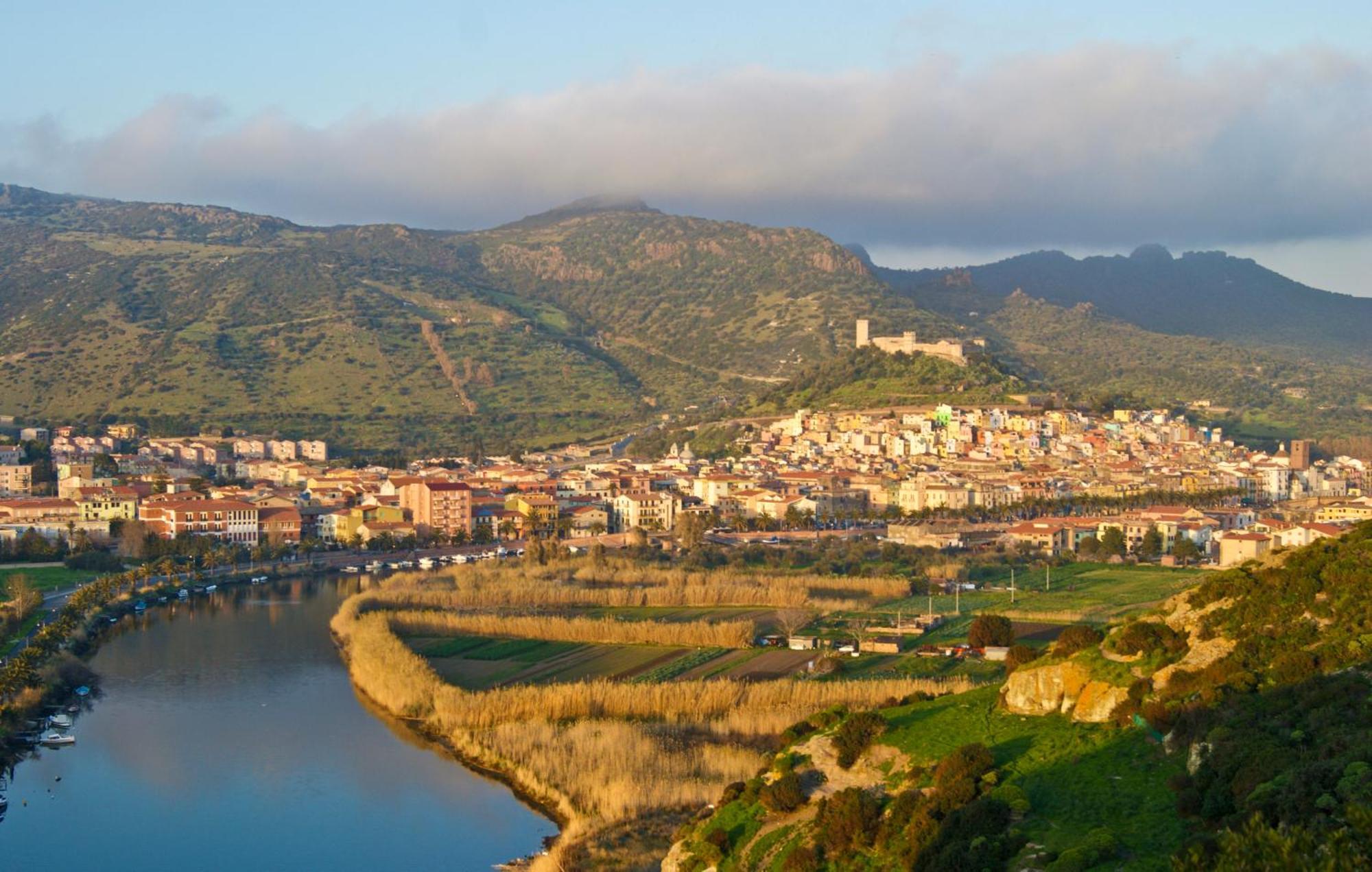Hotel Miramare Bosa Marina Εξωτερικό φωτογραφία