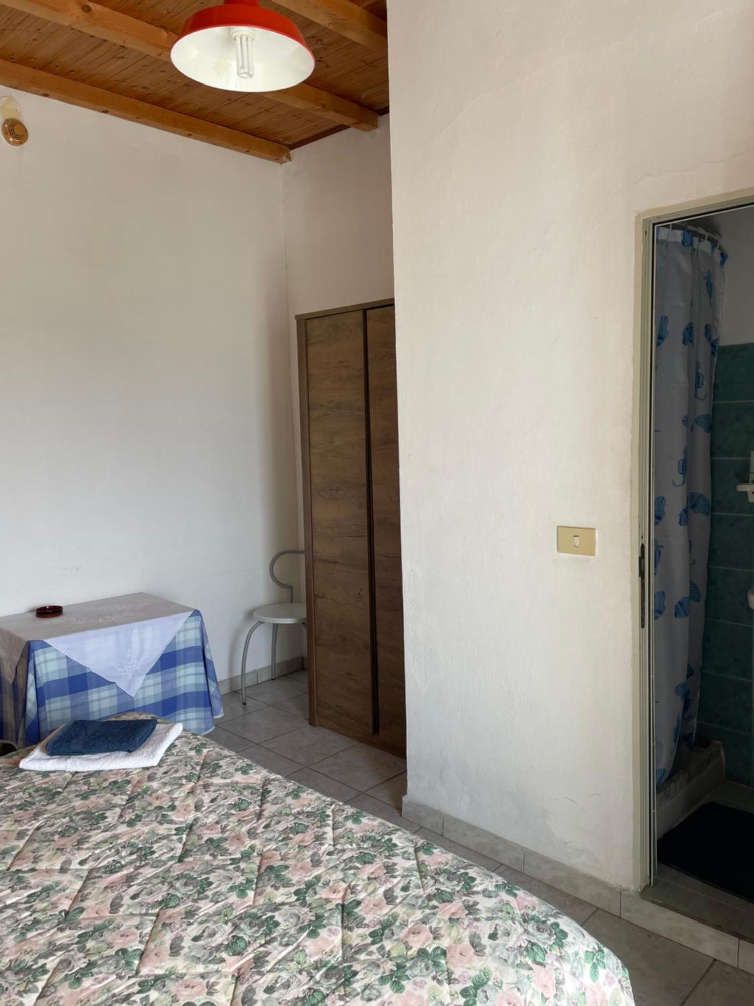 Hotel Miramare Bosa Marina Εξωτερικό φωτογραφία
