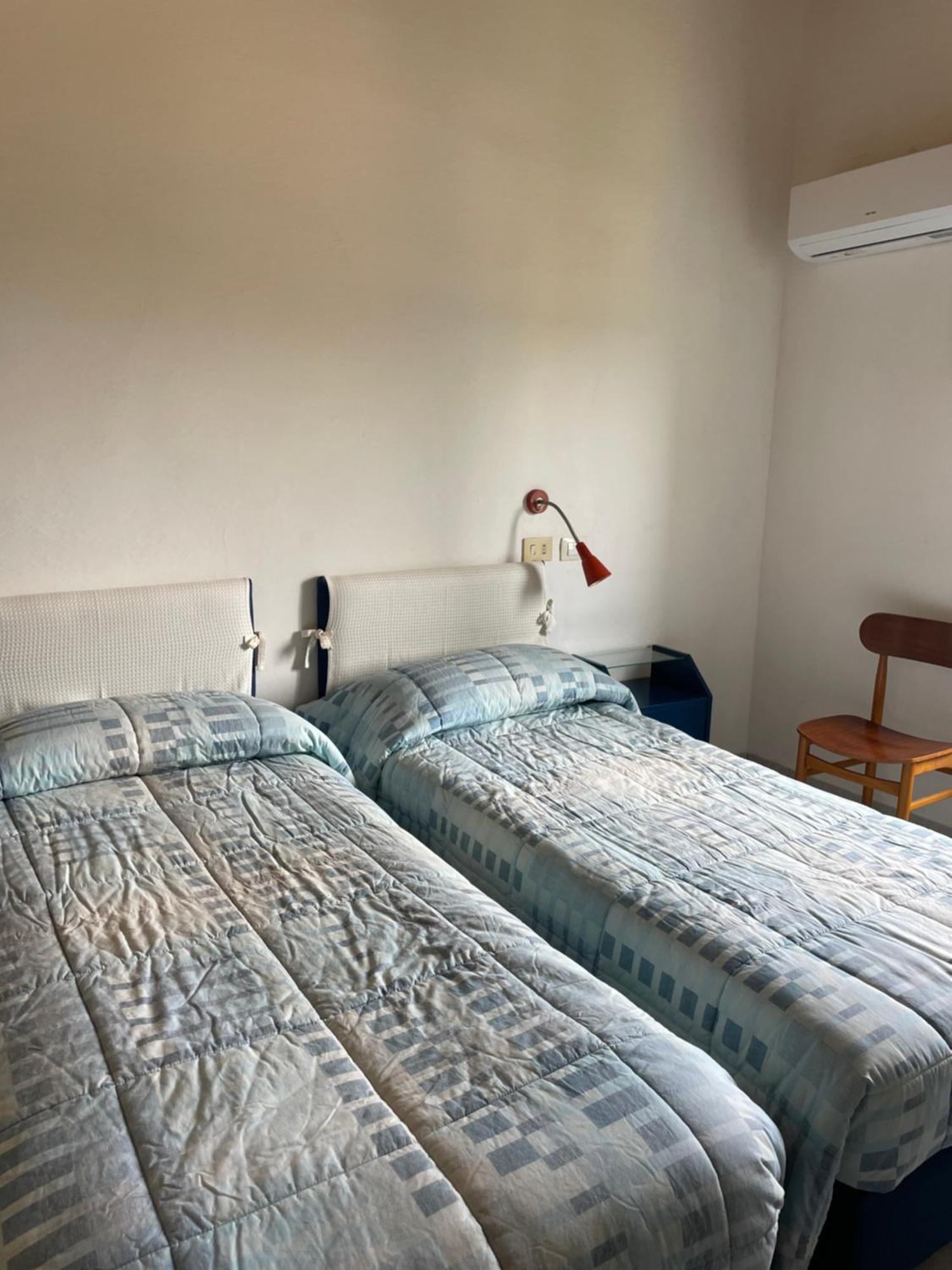 Hotel Miramare Bosa Marina Εξωτερικό φωτογραφία